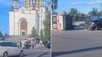 Біля Покровського собору перекинулася карета швидкої: є травмовані (ВІДЕО)