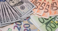 Як зміниться курс долара та євро у перший день весни 