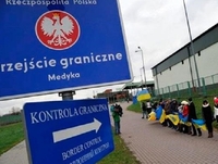 На польсько-українському кордоні затримали понад 100 заробітчан з підробленими документами