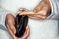 Гроші даються їм нелегко: Народженим у ці дати людям складно стати багатими