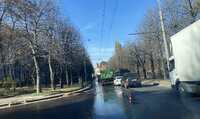 На Льонокомбінатівській у Рівному дорогу заливає водою (ФОТО/ВІДЕО)