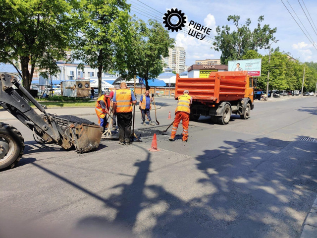 На ремонт вулиці у Рівному у мікрорайоні Тинне витратять 3,3 млн грн