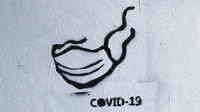 Пили сечу і їли часник: сотні людей померли через дезінформацію про Covid-19