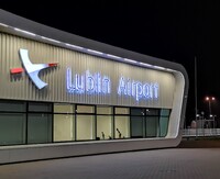 Два польських аеропорти зупинили роботу через російські дрони