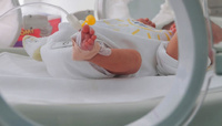 Немовля, якому лише 20 днів, госпіталізували у лікарню Рівного: діагностували небезпечну недугу